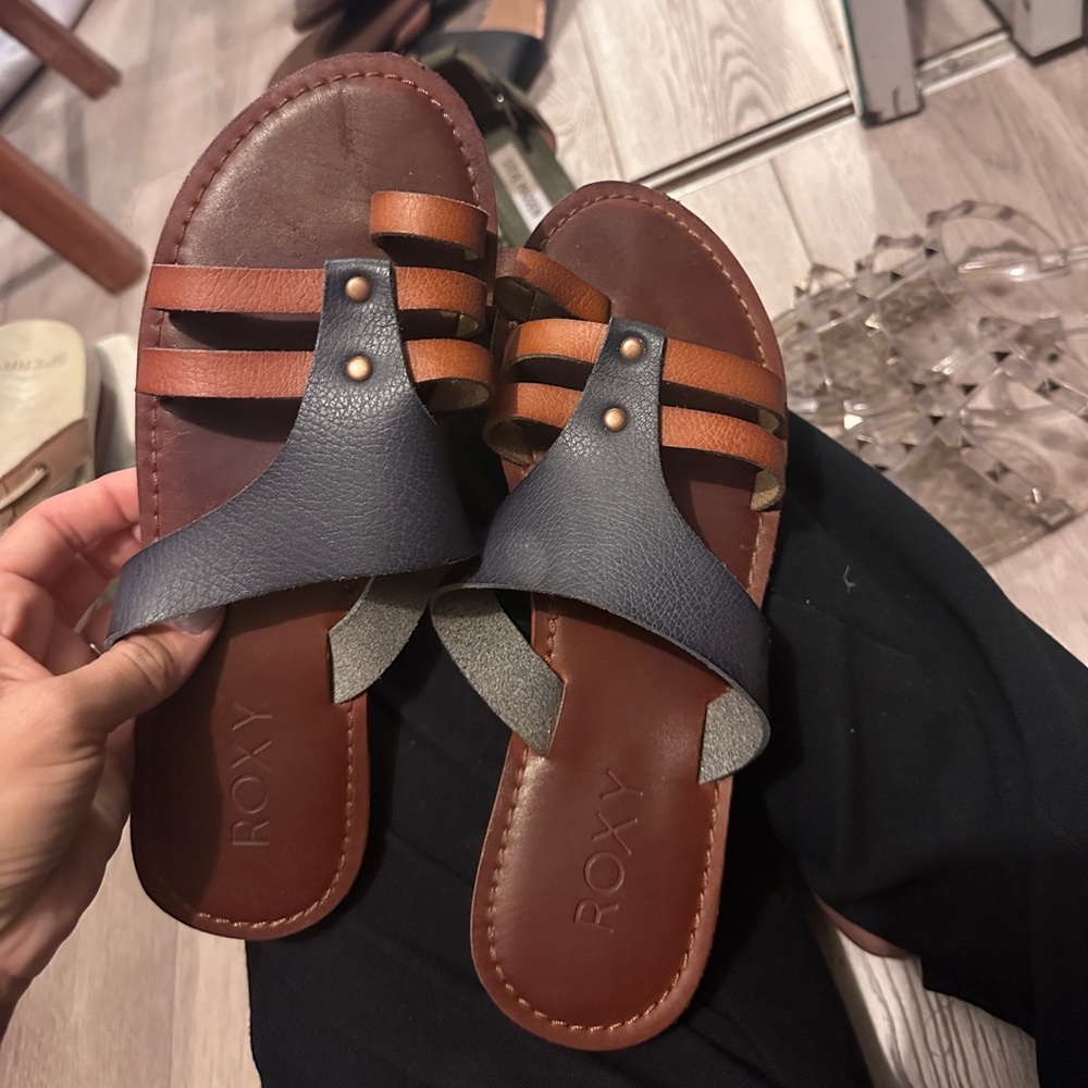 Roxy sandals. Good condition
